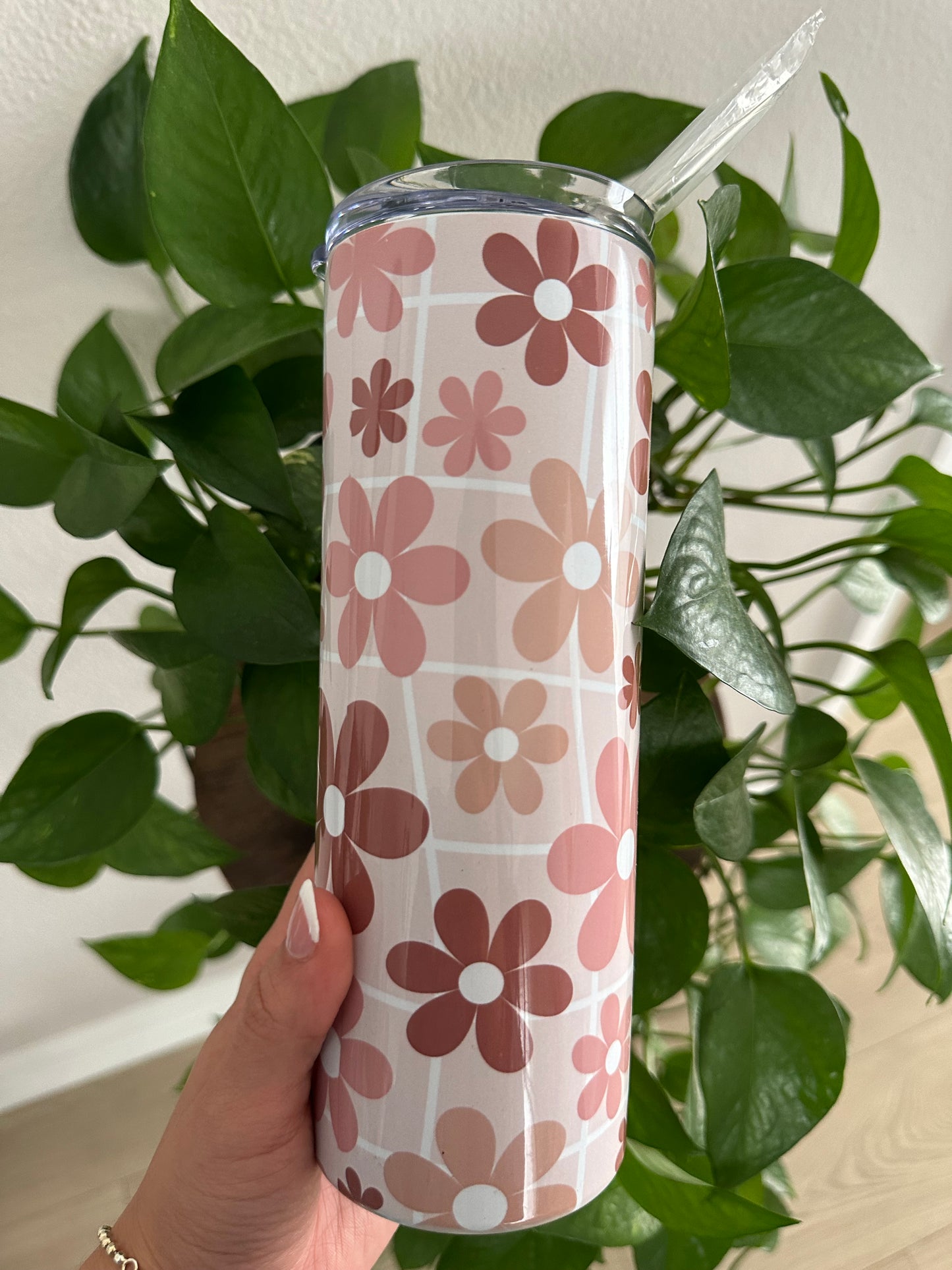 Retro Flowers | Tumbler