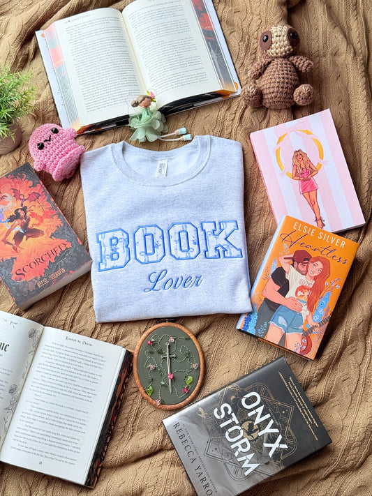 Book Lover Appliqué | Embroidered Sweatshirt