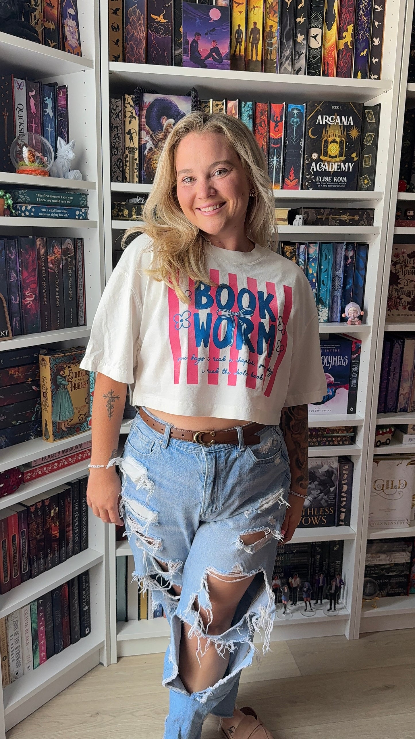 Bookworm | Cropped T-shirt