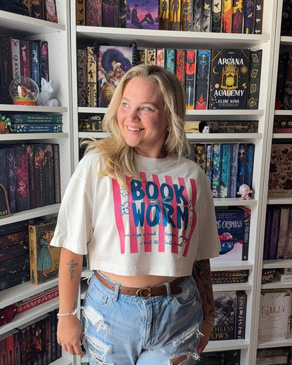 Bookworm | Cropped T-shirt