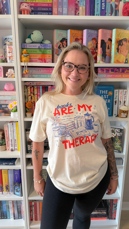 Books are my Therapy | T-shirt