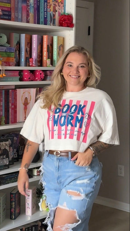 Bookworm | Cropped T-shirt