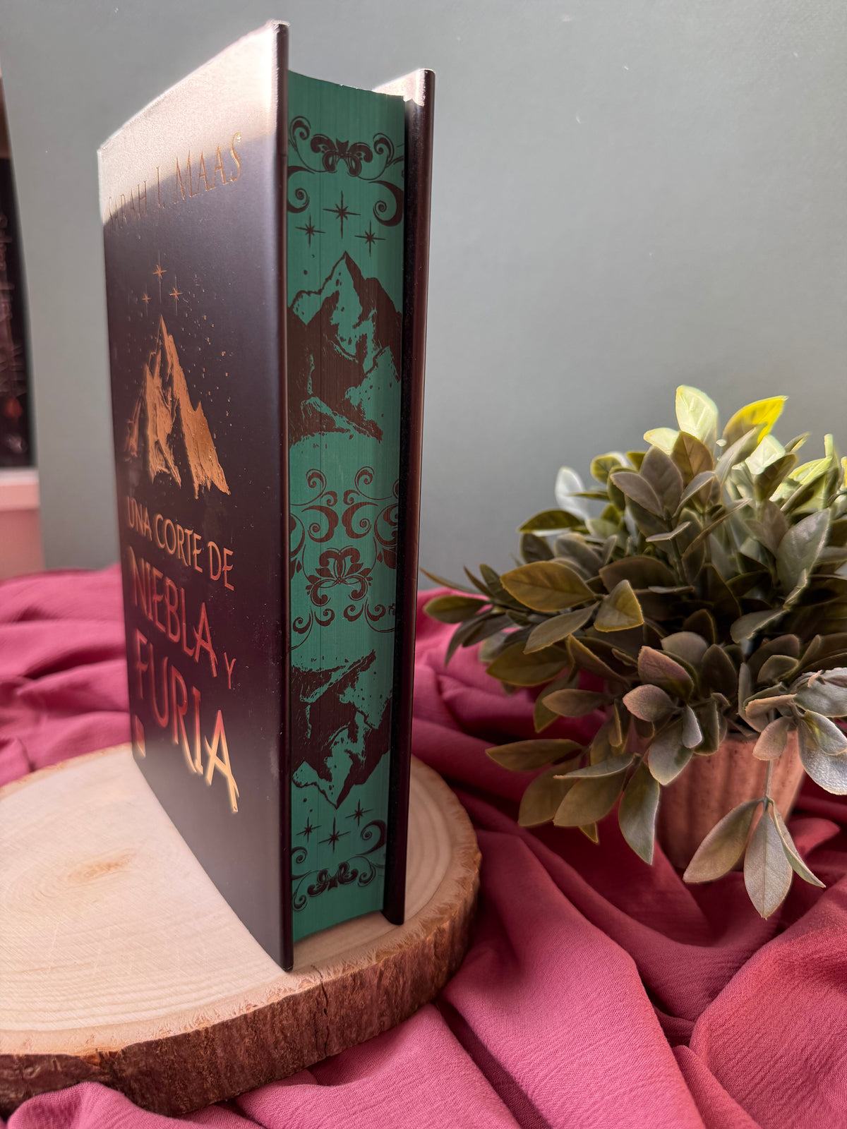 A Court of Myst and Fury *Spanish* | Spain Deluxe Edition
