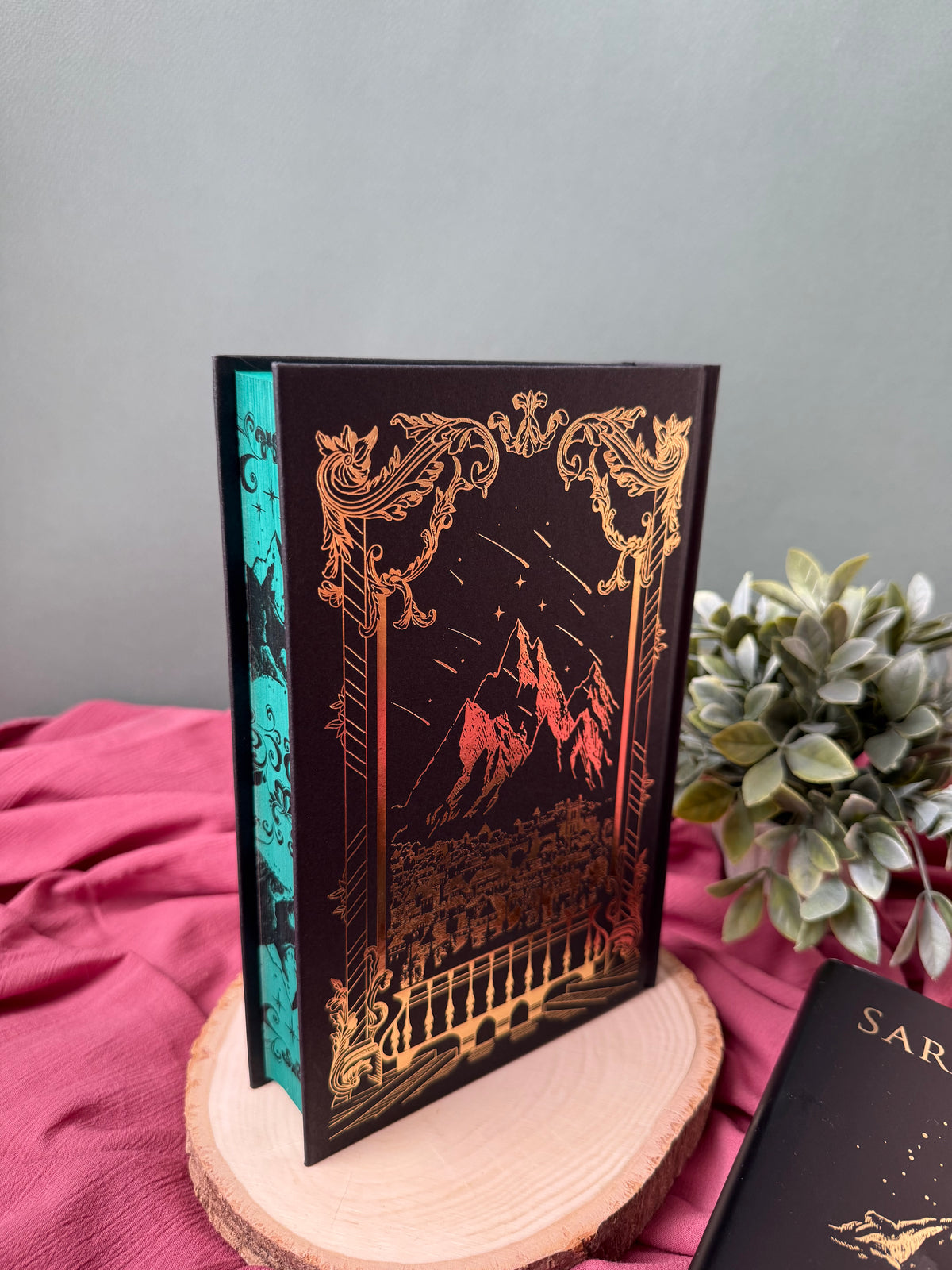 A Court of Myst and Fury *Spanish* | Spain Deluxe Edition