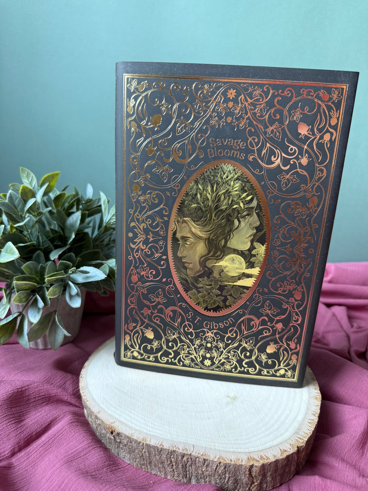 Savage Blooms | Fairyloot Special Edition