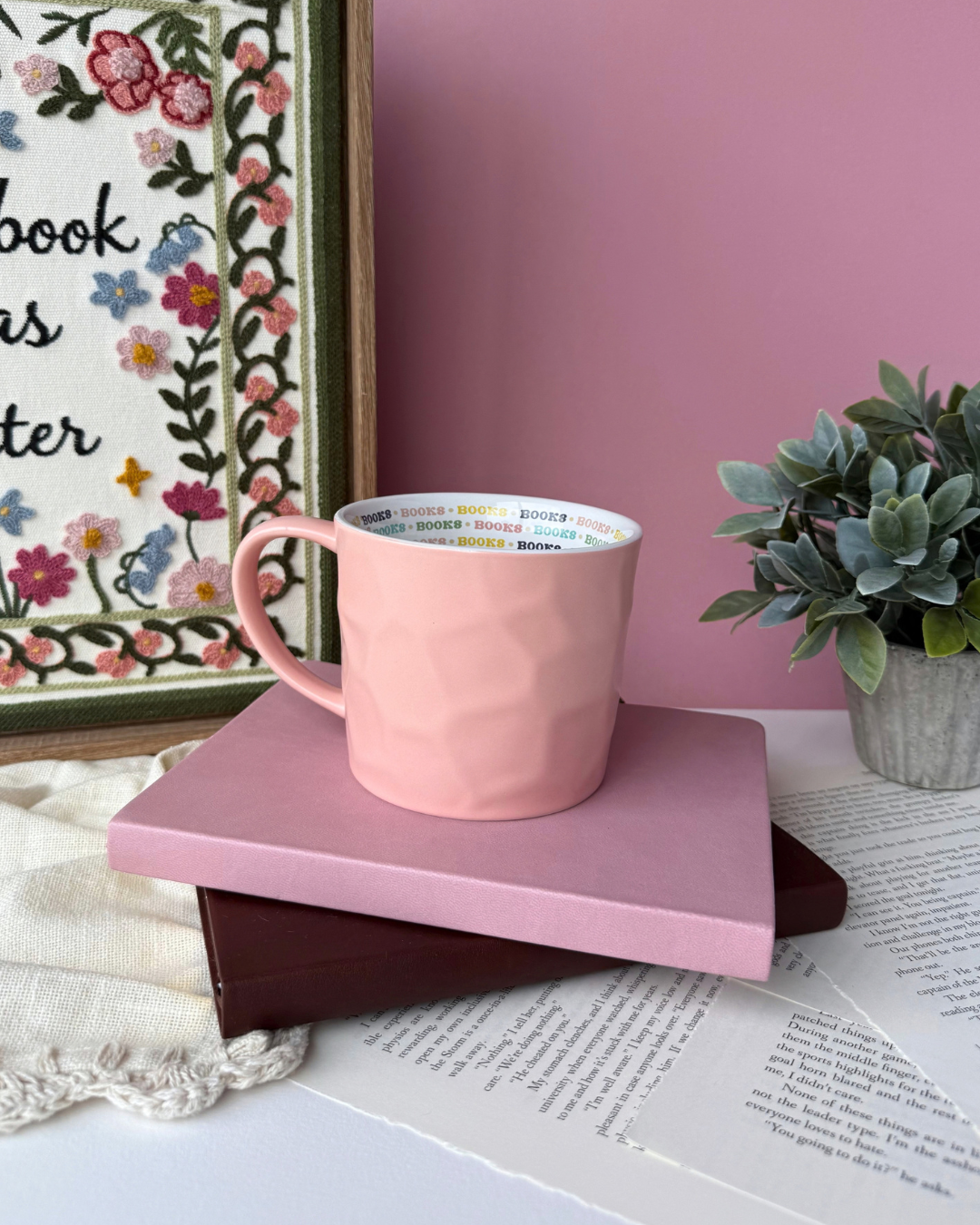Coffee & Audiobooks | 16 oz Mug